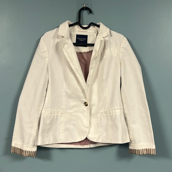 American Eagle White Blazer - Picture 1 of 6